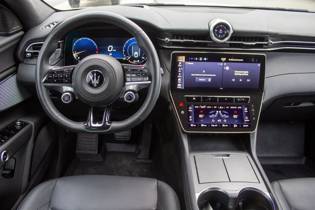 Used 2023 Maserati Grecale GT AWD/4WD image 13