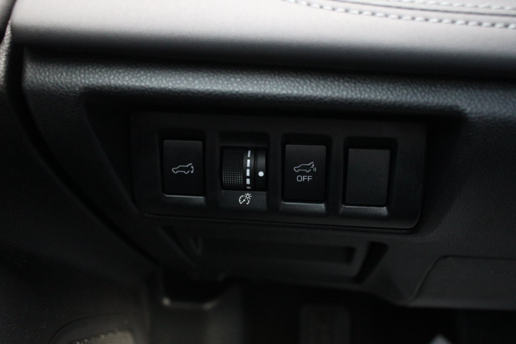 Used 2024 Subaru Outback Touring XT AWD/4WD image 11