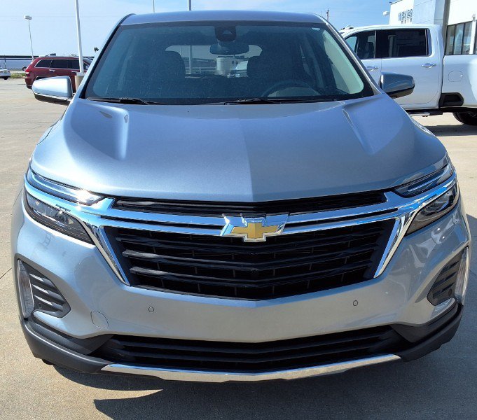 Used 2023 Chevrolet Equinox LT FWD image 3
