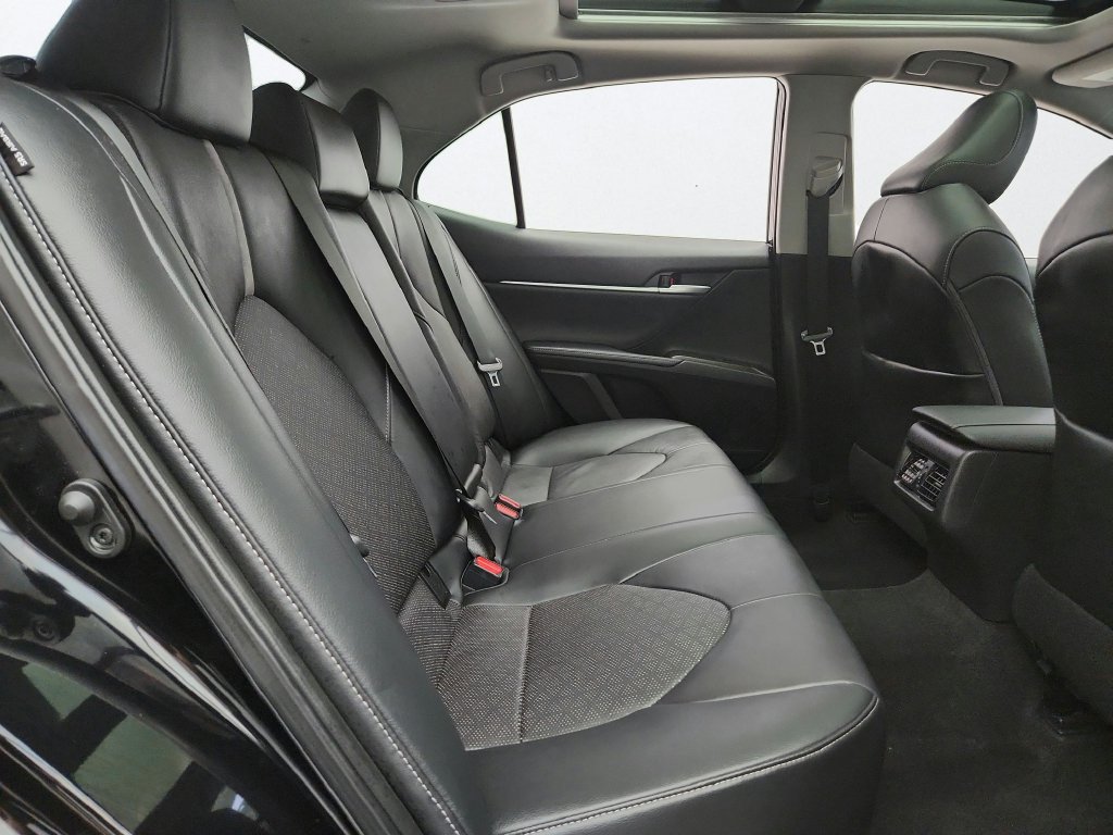 Used 2021 Toyota Camry XSE FWD image 34