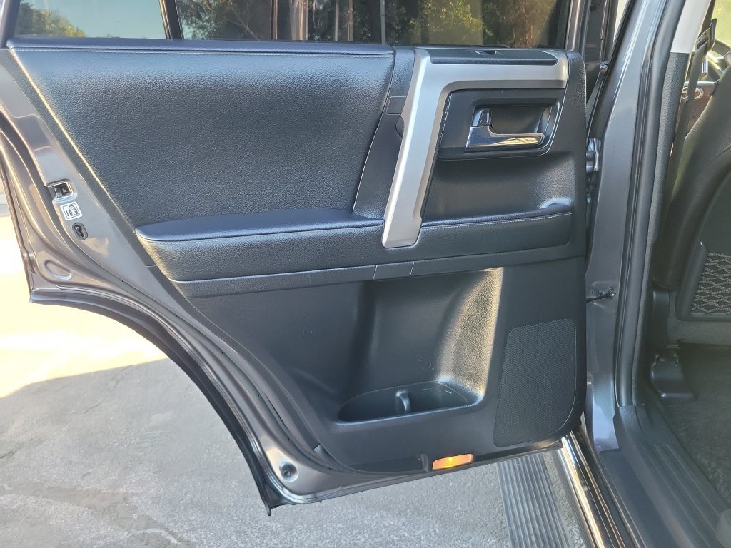 Used 2022 Toyota 4Runner Limited RWD image 16