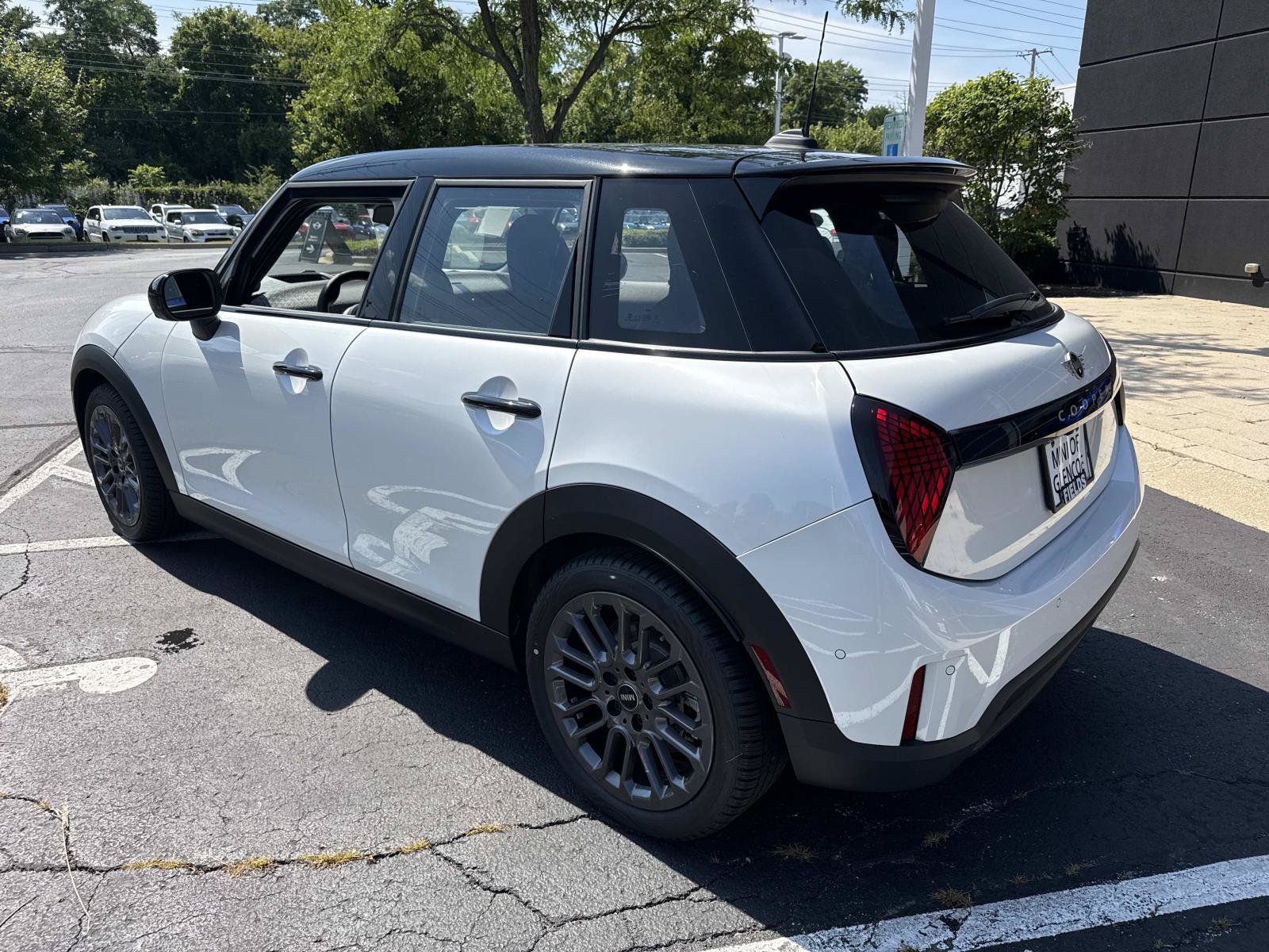 New 2026 MINI Cooper S FWD image 8