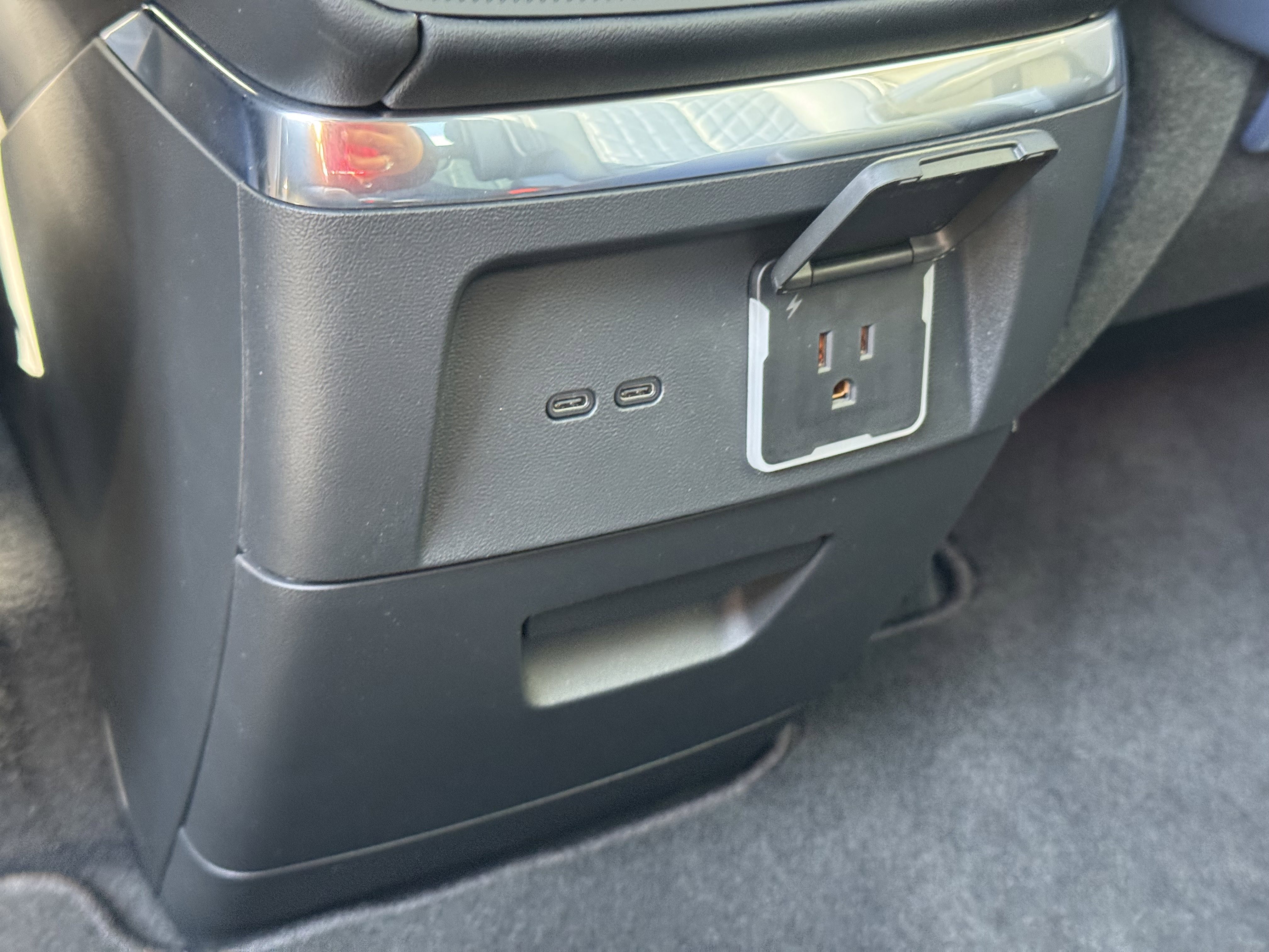 New 2026 Cadillac Vistiq Premium Luxury image 15