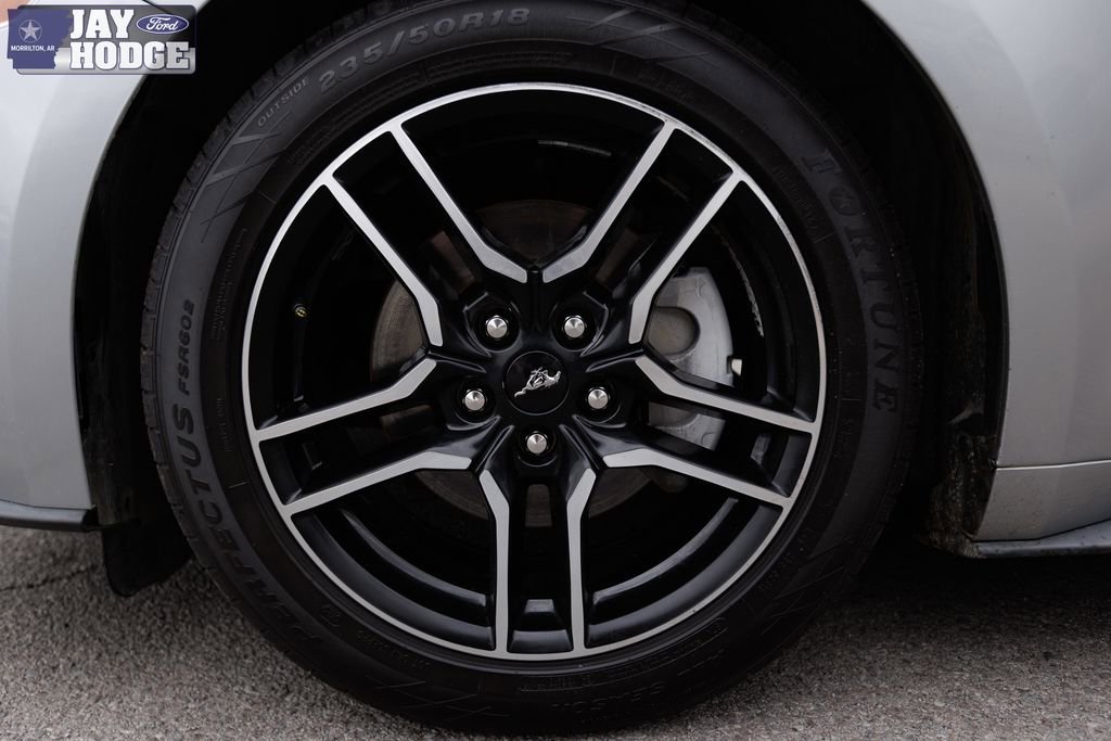 Used 2020 Ford Mustang Premium image 8