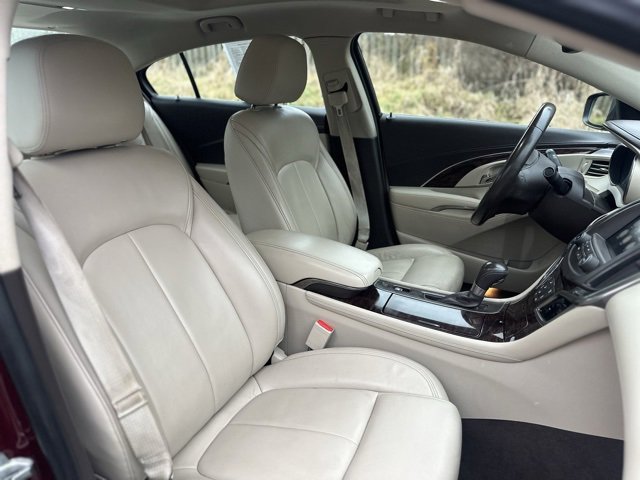 Used 2016 Buick LaCrosse Leather image 17