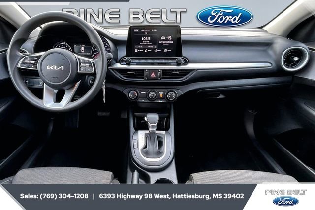 Used 2024 Kia Forte LXS image 13