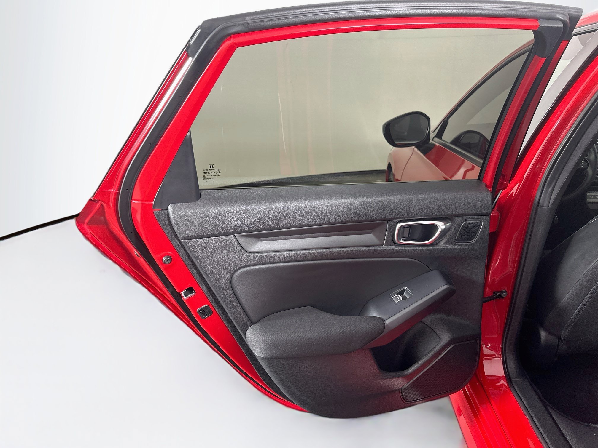 Used 2025 Honda Civic Sport image 25