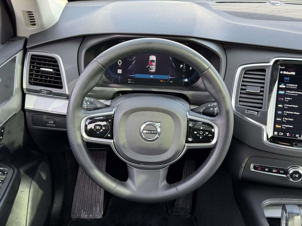 Used 2023 Volvo XC90 B5 Core w/ Climate Package image 12