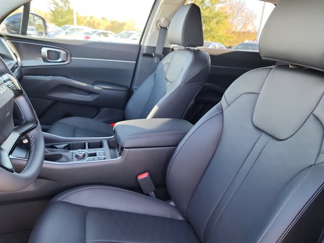 Certified 2026 Kia Sorento EX AWD/4WD image 13