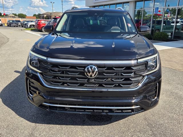 Certified 2025 Volkswagen Atlas SEL Premium R-Line AWD/4WD image 2
