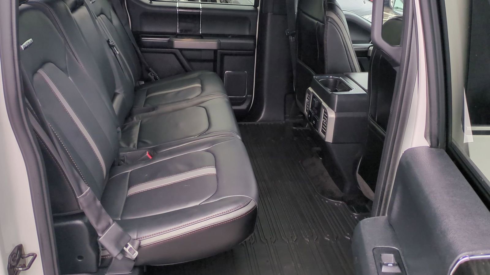 Used 2018 Ford F150 Platinum w/ Technology Package image 21