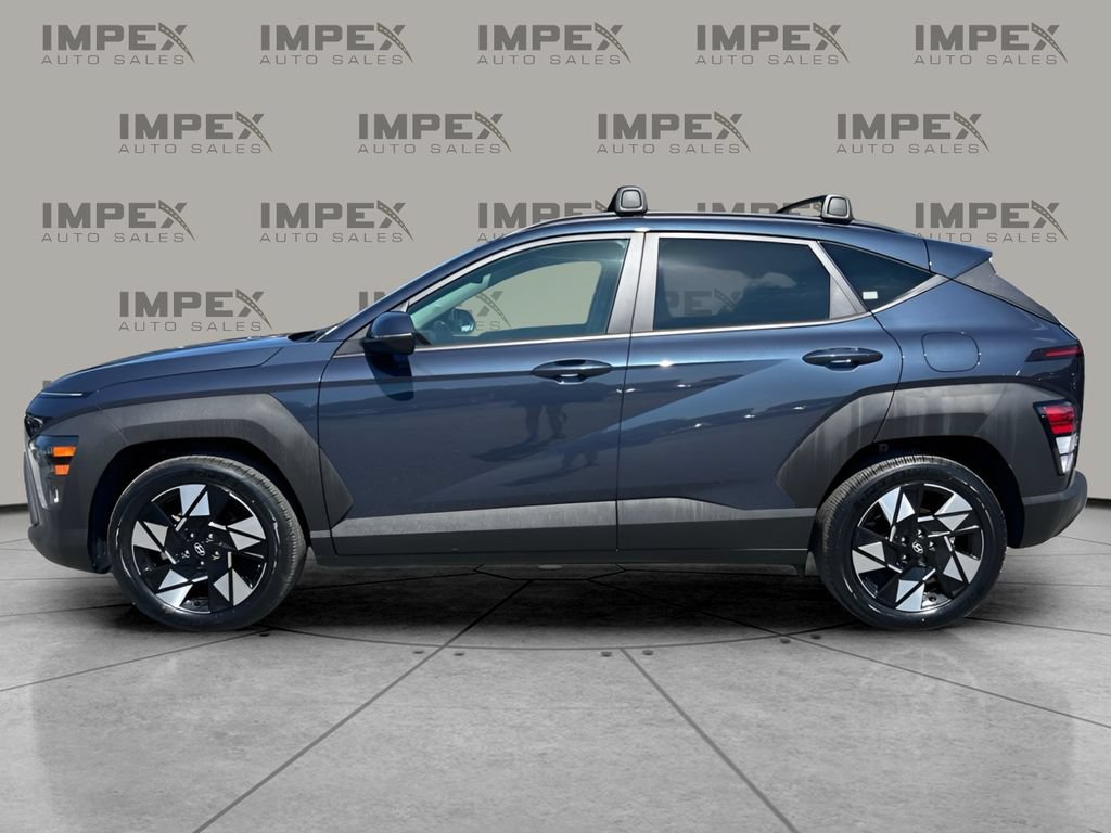 Used 2024 Hyundai Kona SEL w/ Convenience Package FWD image 2