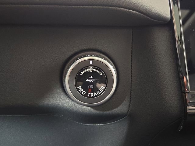 New 2025 Lincoln Navigator Reserve image 20