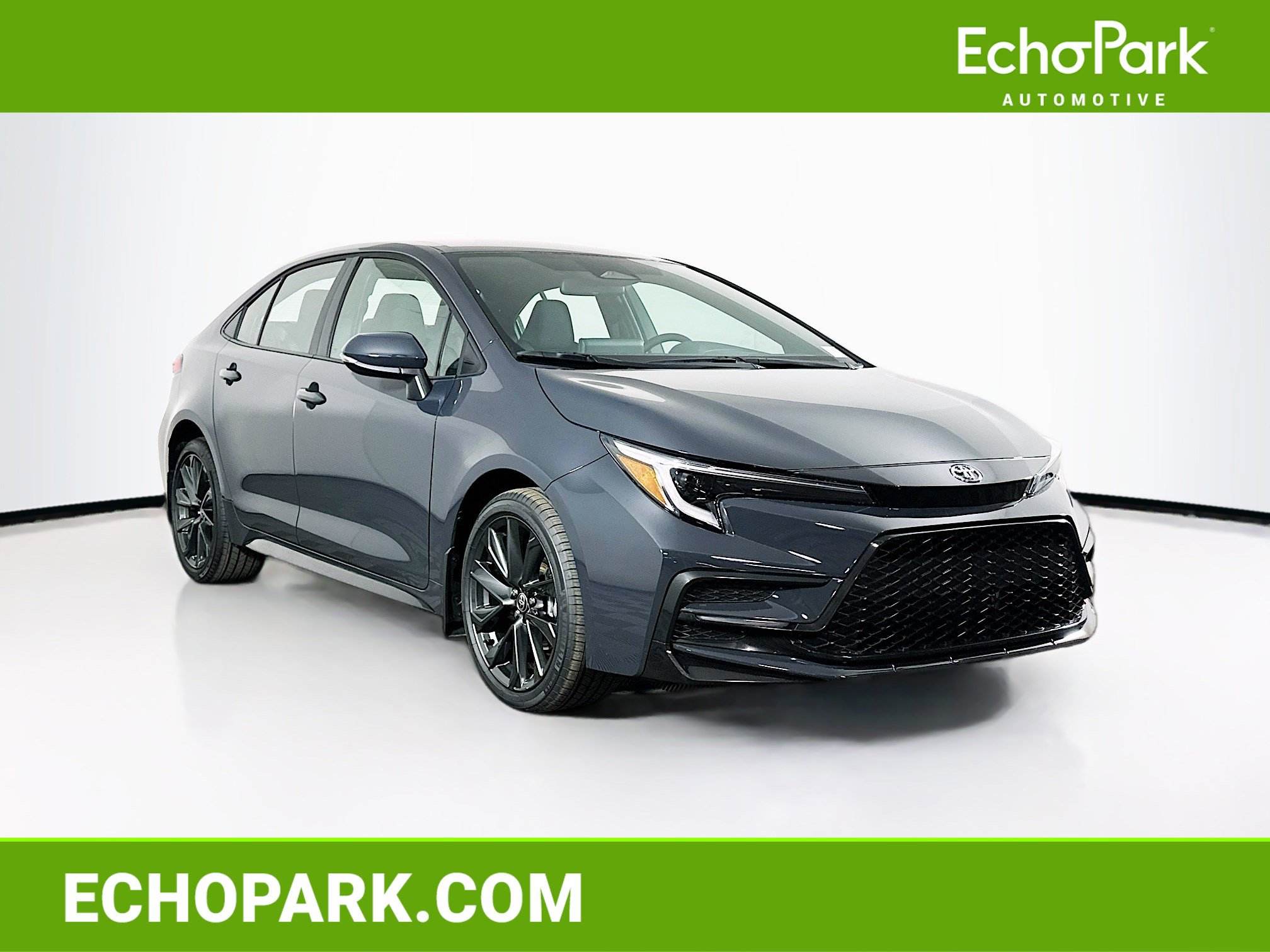 Used 2026 Toyota Corolla SE image 1