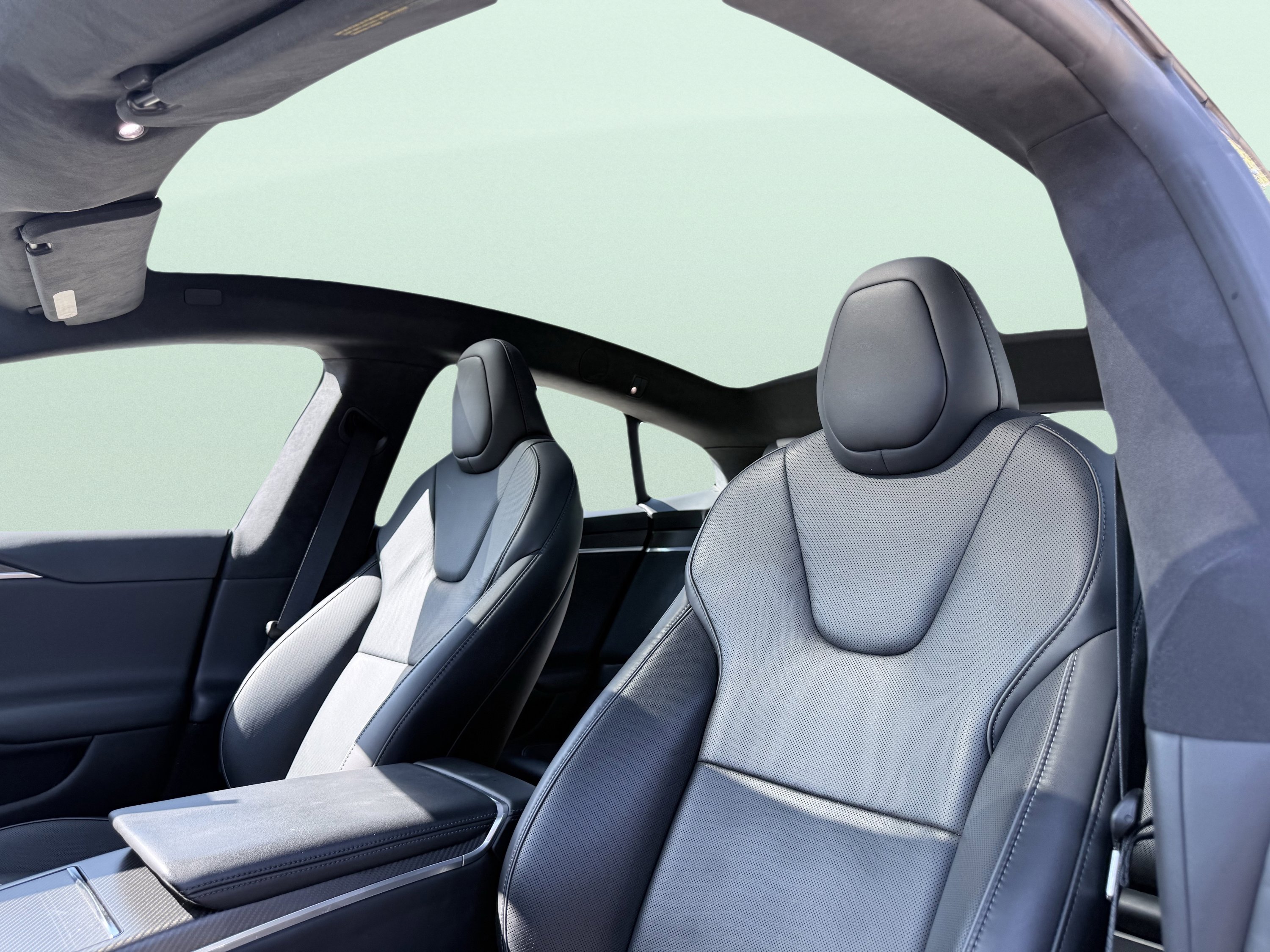 Used 2023 Tesla Model S Plaid image 32