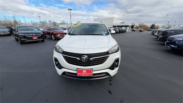 Used 2022 Buick Encore GX Select w/ Sport Touring Package image 3
