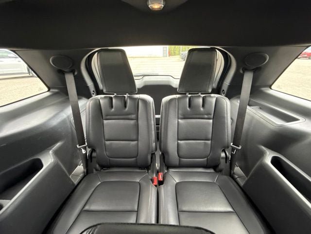 Used 2011 Ford Explorer Limited w/ 301A Rapid Spec Order Code FWD image 16