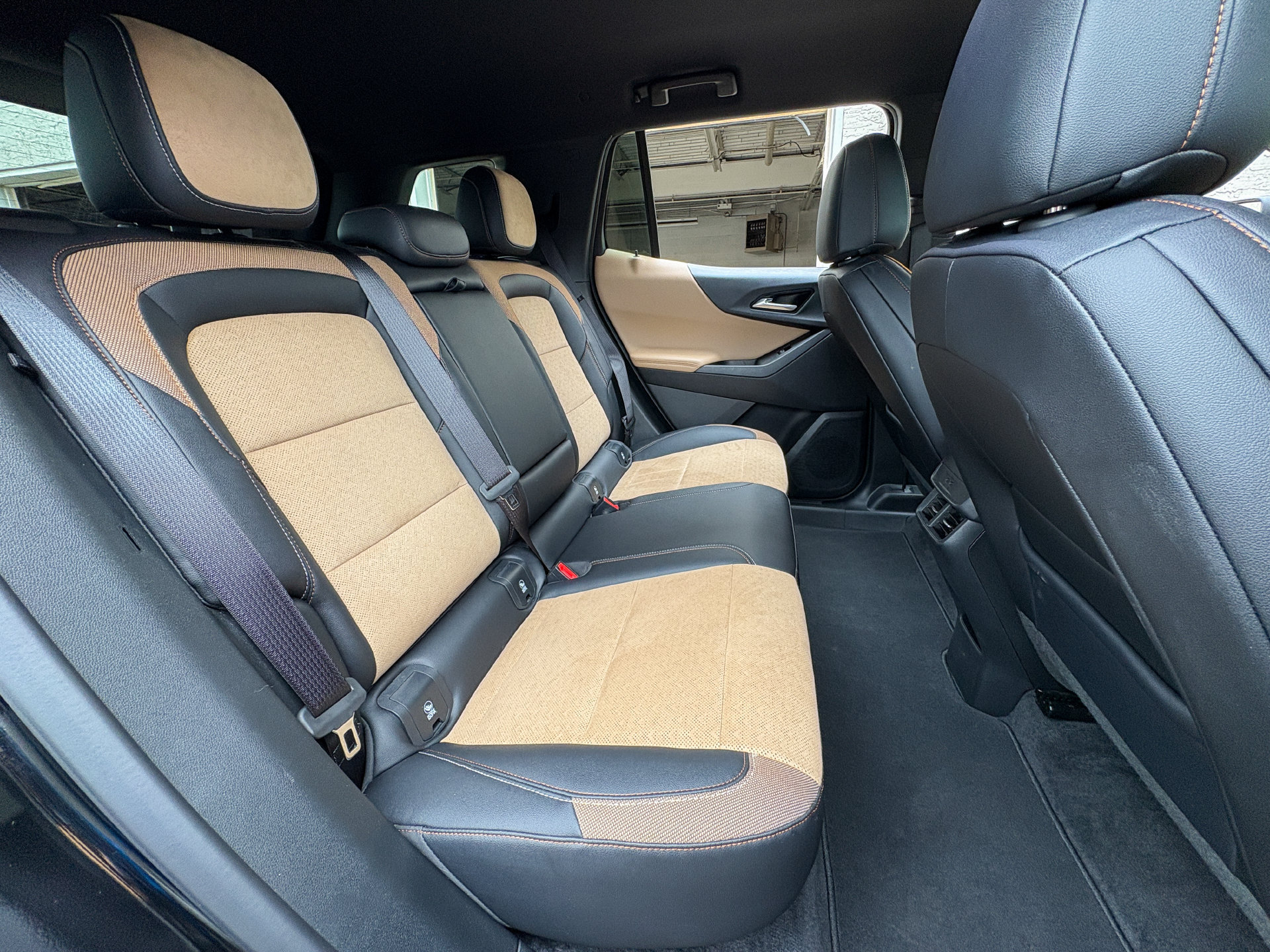 Used 2026 Chevrolet Equinox ACTIV AWD/4WD image 28
