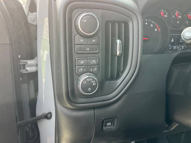 Used 2025 Chevrolet Silverado 2500 Custom w/ Custom Value Package AWD/4WD image 13