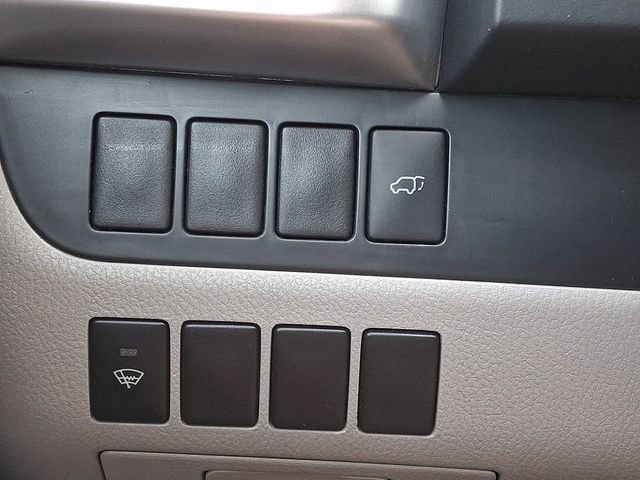 Used 2016 Toyota Highlander XLE image 25