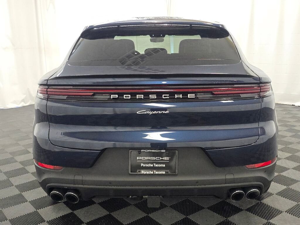 New 2026 Porsche Cayenne Coupe AWD/4WD image 6