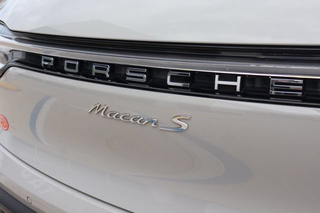 Used 2024 Porsche Macan S AWD/4WD image 7