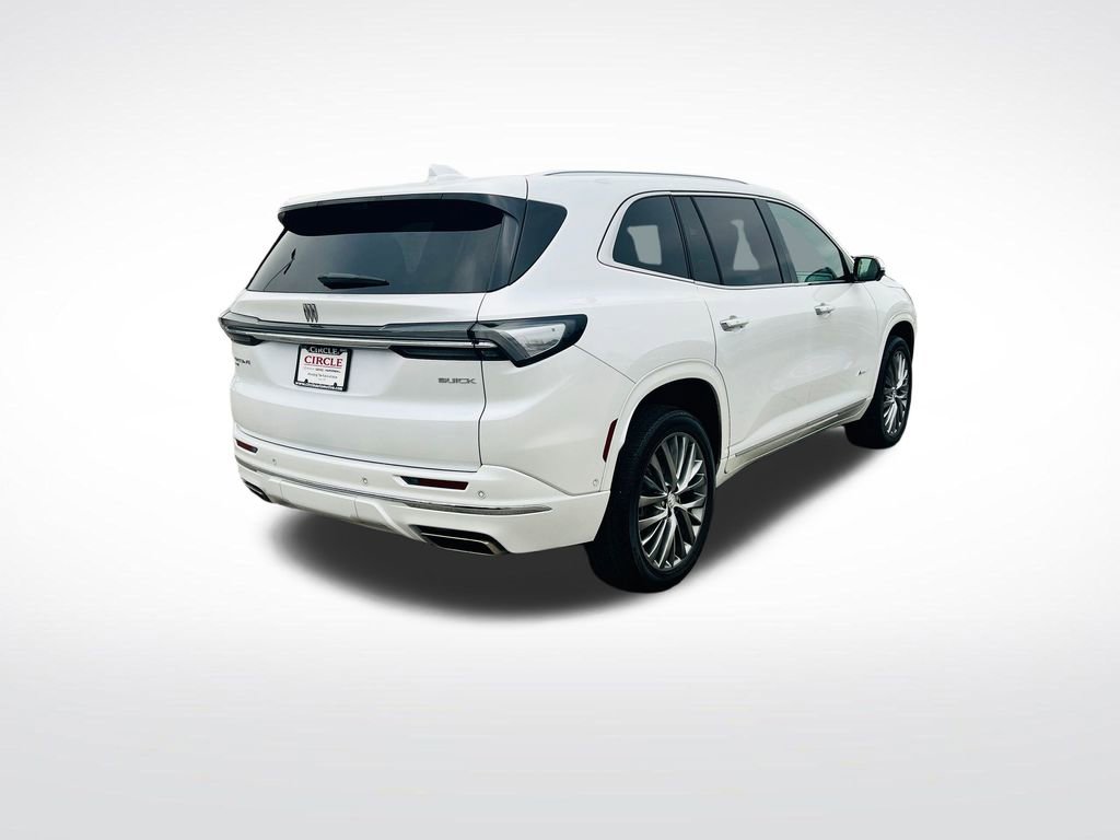 Used 2025 Buick Enclave Avenir w/ Super Cruise Package image 8