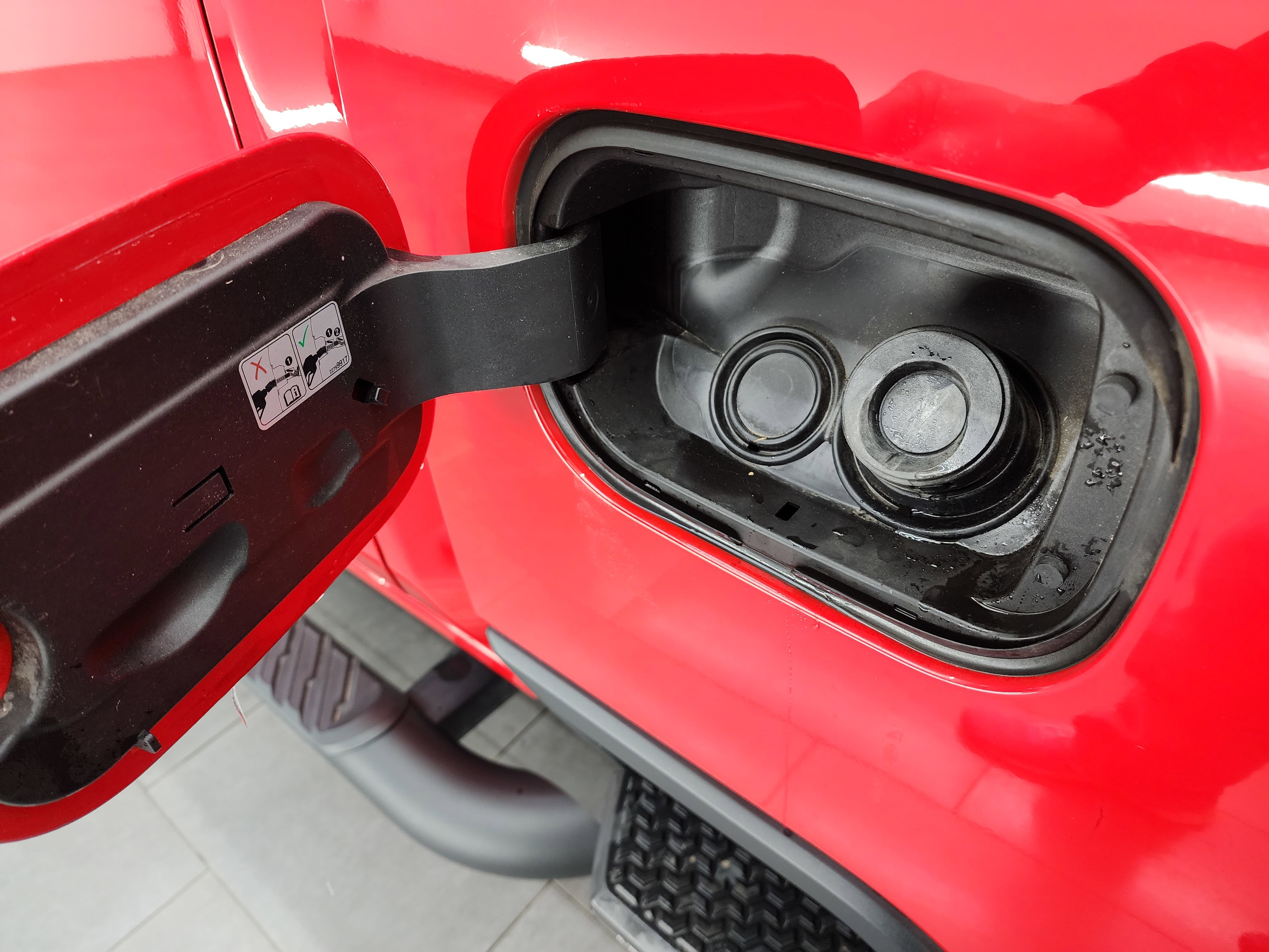 Used 2023 Chevrolet Silverado 2500 LT w/ Convenience Package image 32