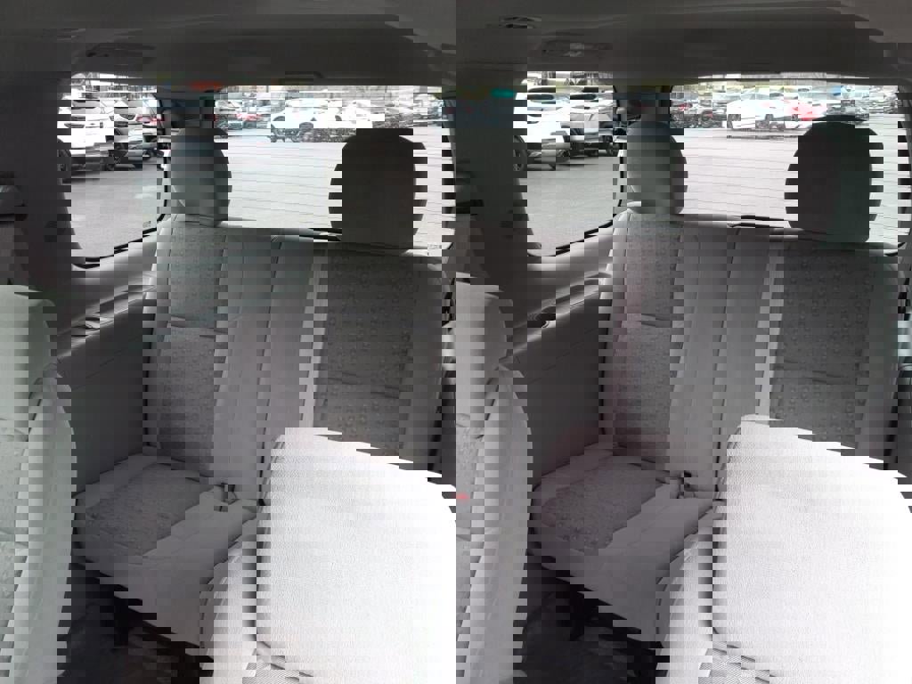 Used 2007 Chevrolet Uplander LS w/ Climate Package image 11