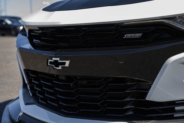 Used 2019 Chevrolet Camaro SS image 11