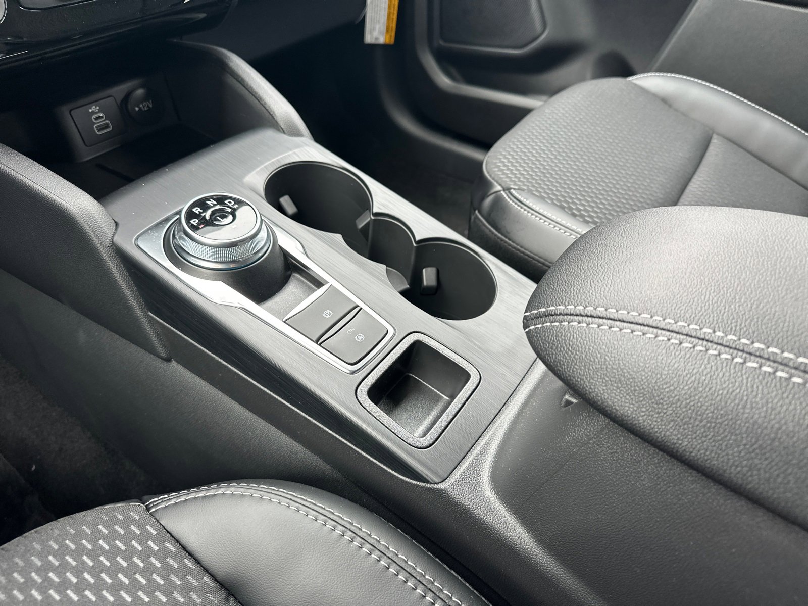 New 2026 Ford Escape SE image 29