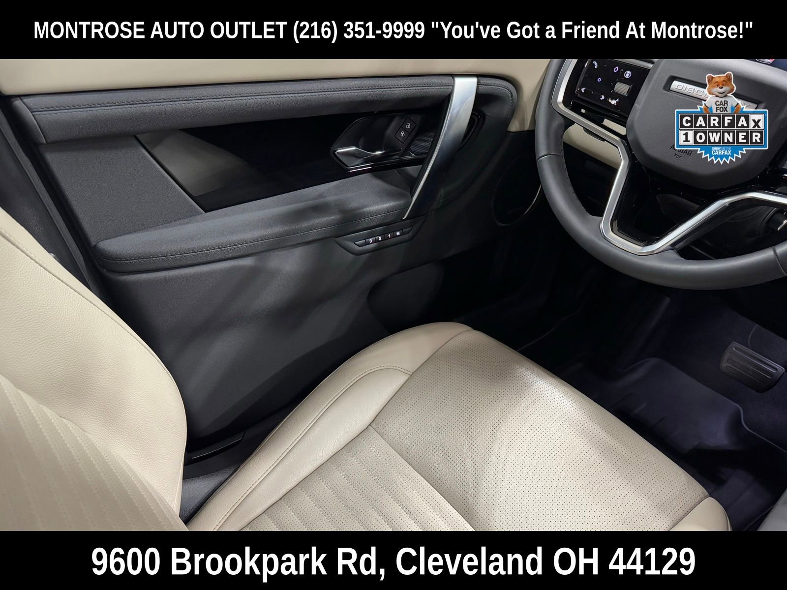 Used 2025 Land Rover Discovery Sport S image 41