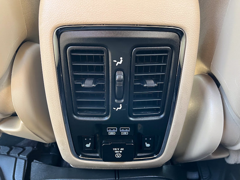 Used 2017 Jeep Grand Cherokee Limited AWD/4WD image 40