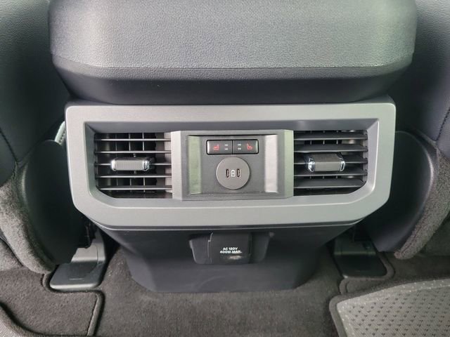 Used 2025 Ford F350 Lariat w/ Lariat Ultimate Package image 11