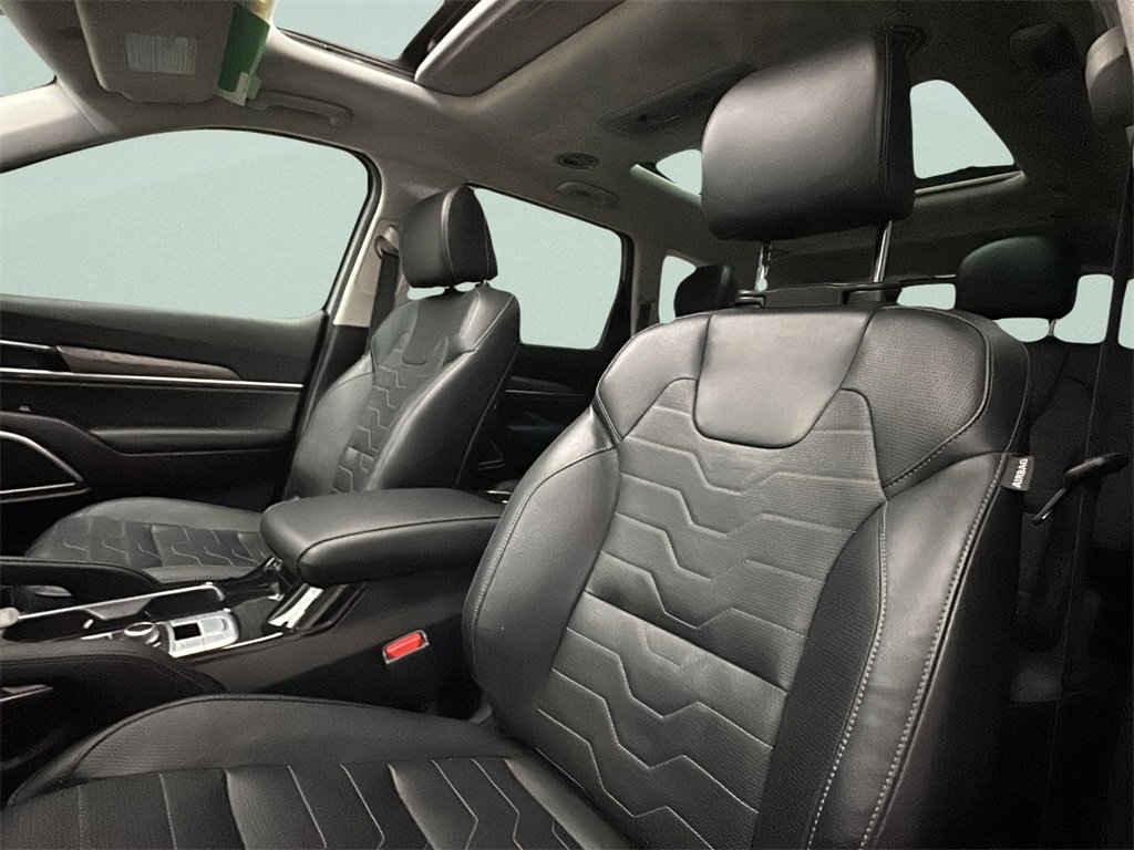 Used 2022 Kia Telluride SX w/ SX Prestige Package image 9