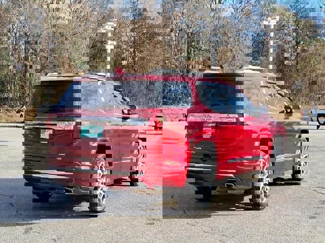 Certified 2023 GMC Acadia Denali w/ Denali Ultimate Package image 3