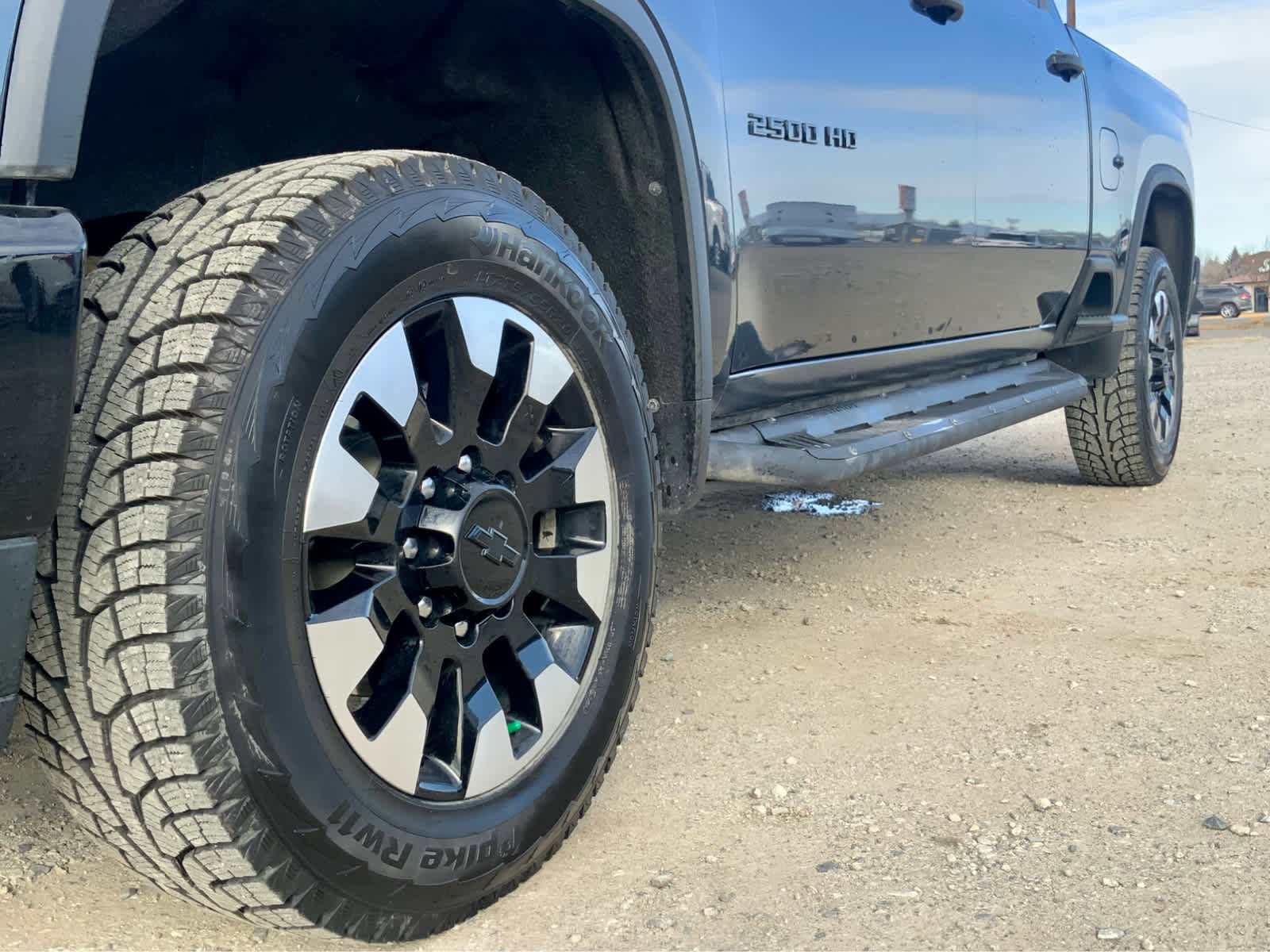 Used 2020 Chevrolet Silverado 2500 Custom w/ Custom Value Package image 16