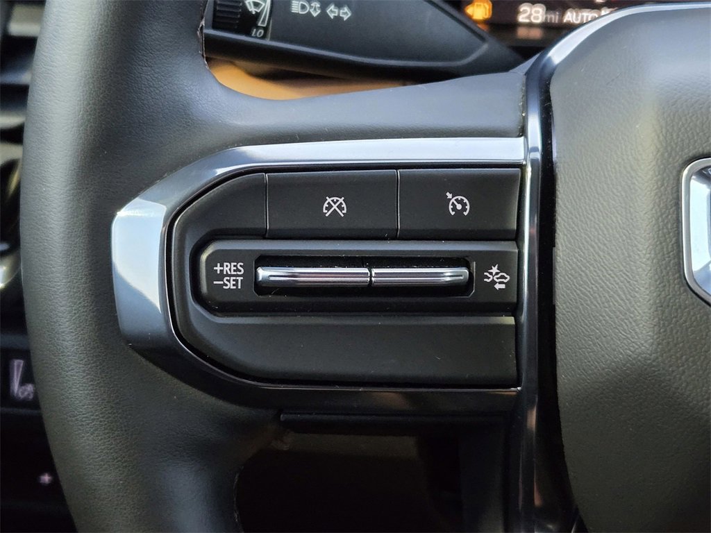 Used 2023 GMC Canyon AT4 w/ AT4 Premium Package image 26