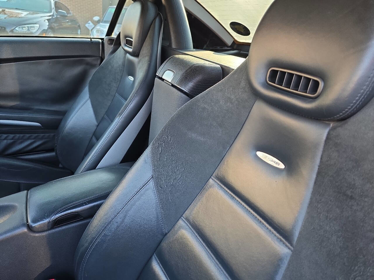 Used 2007 Mercedes-Benz SLK 55 AMG image 24