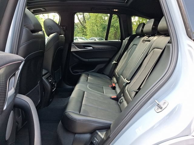 Used 2022 BMW X3 M40i AWD/4WD image 10