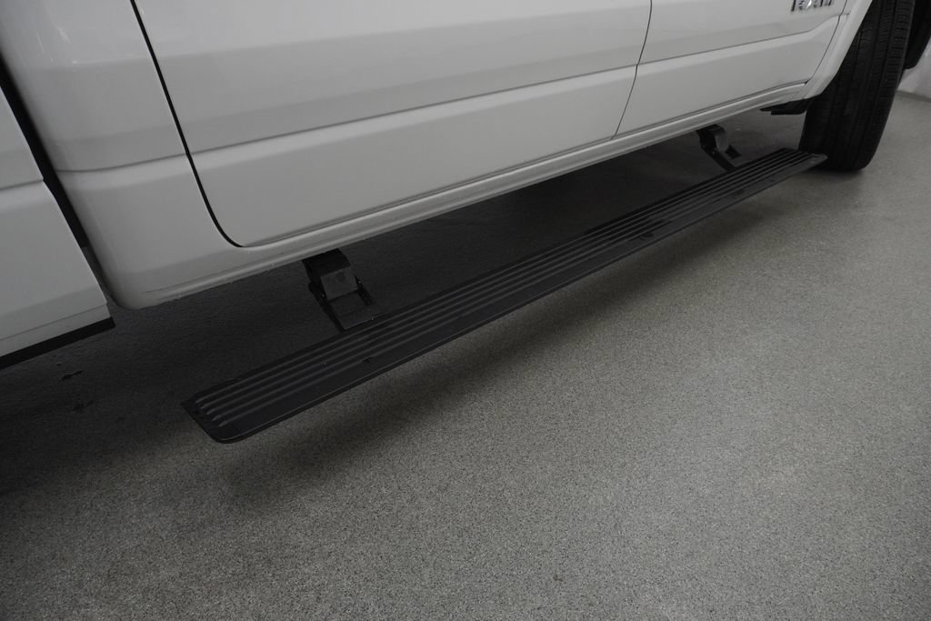 Used 2025 RAM 1500 Limited AWD/4WD image 48