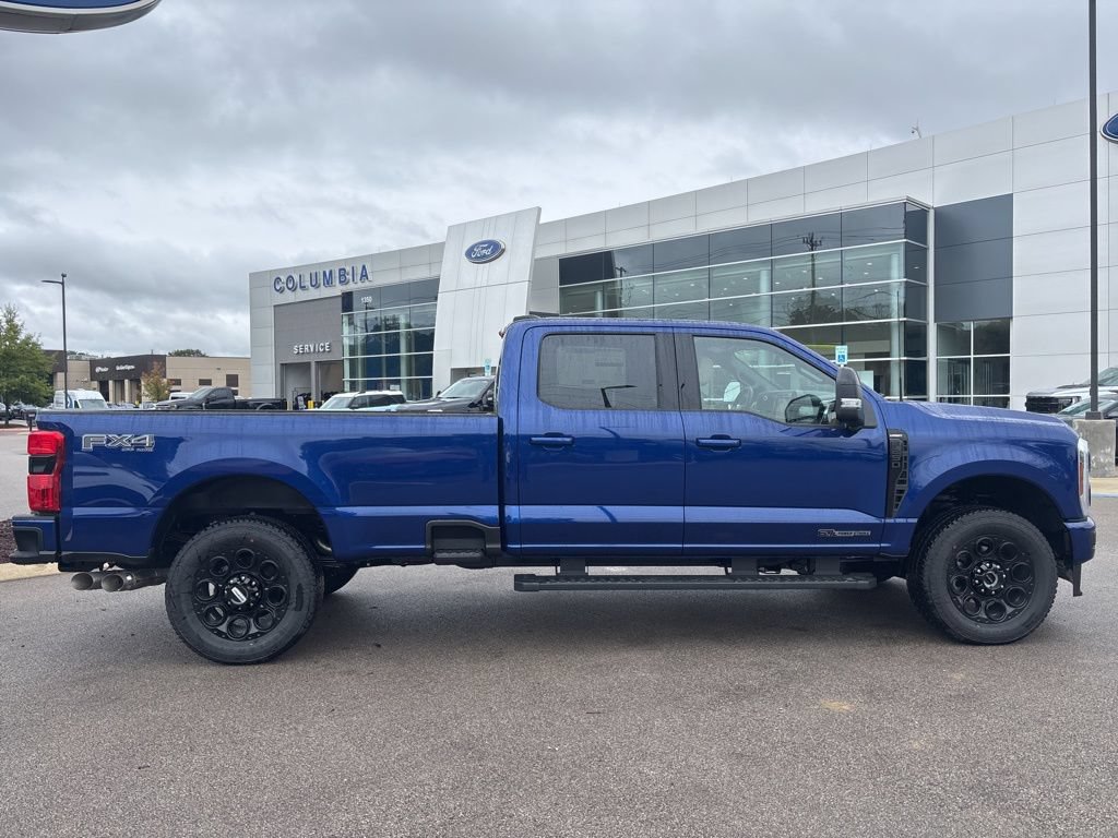 New 2026 Ford F250 Lariat w/ Black Appearance Package AWD/4WD image 11