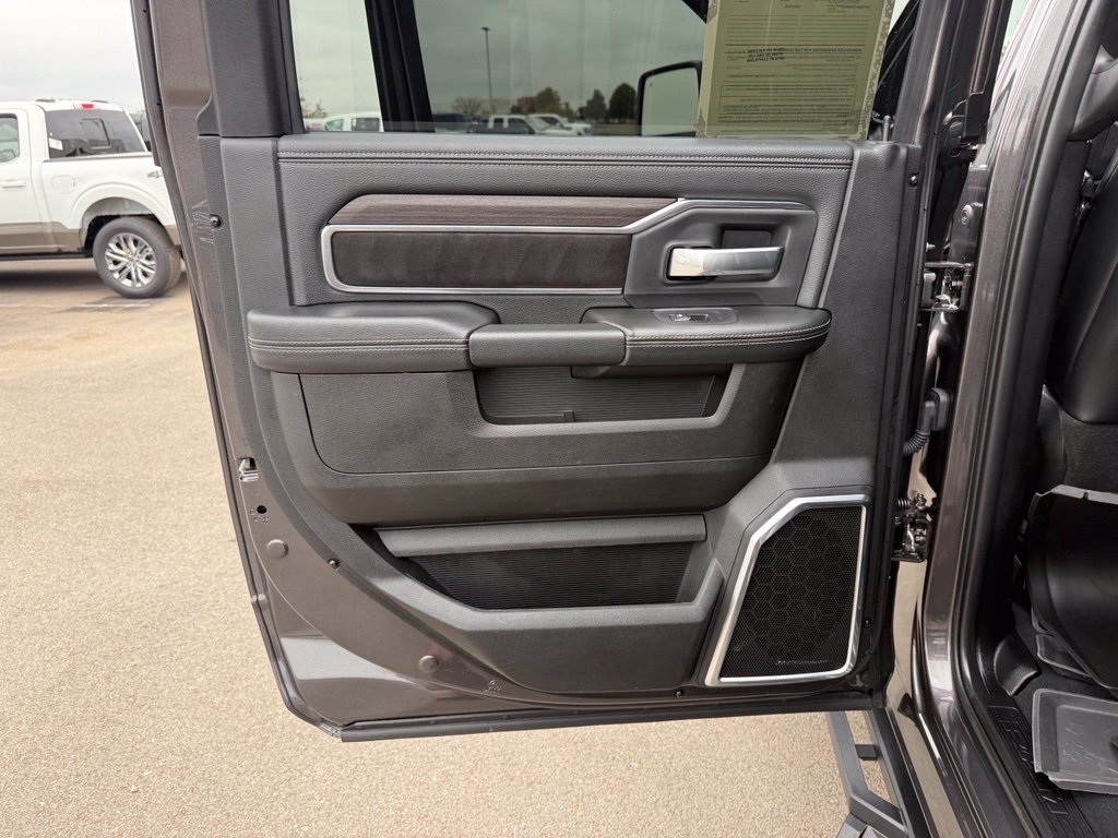 Used 2025 RAM 2500 Laramie w/ Night Edition AWD/4WD image 15