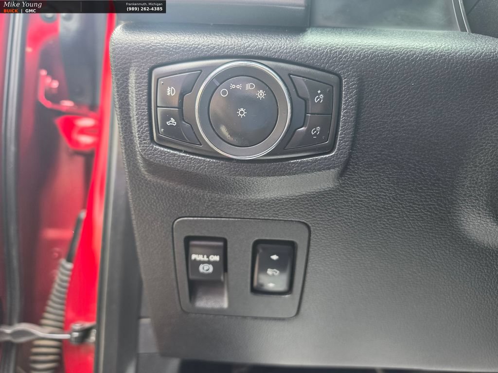 Used 2015 Ford F150 XLT w/ Equipment Group 302A Luxury AWD/4WD image 18