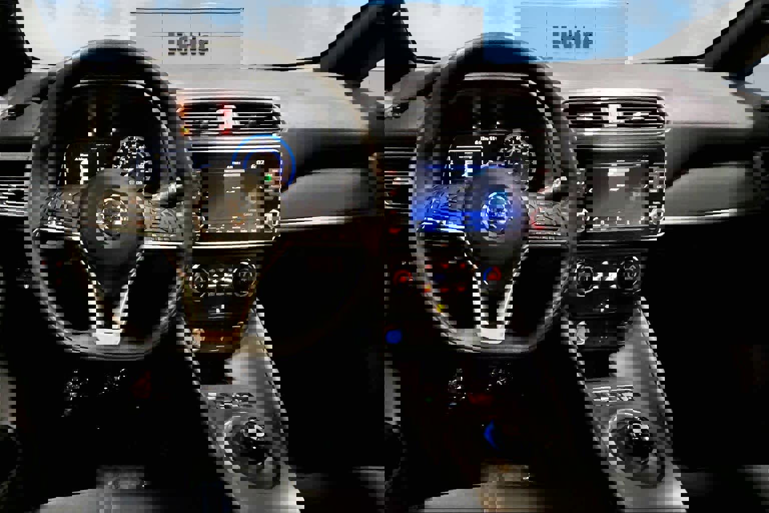 Used 2022 Nissan Leaf S Plus image 15