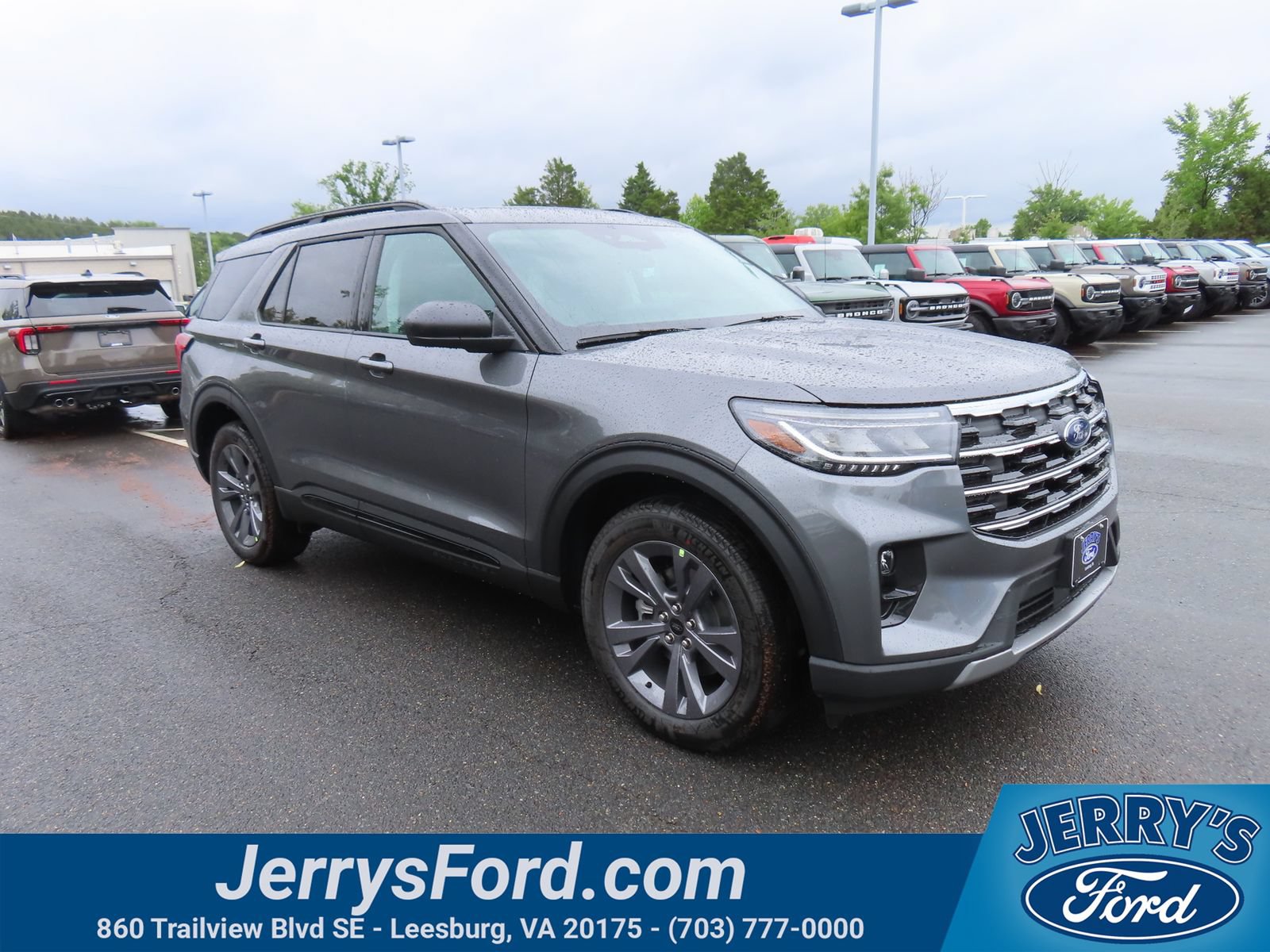 New 2026 Ford Explorer Active w/ Active Comfort Package AWD/4WD image 1