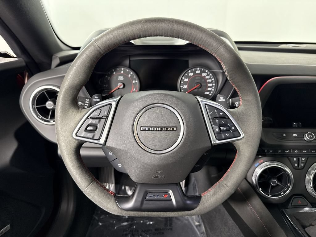 Used 2022 Chevrolet Camaro ZL1 RWD image 34