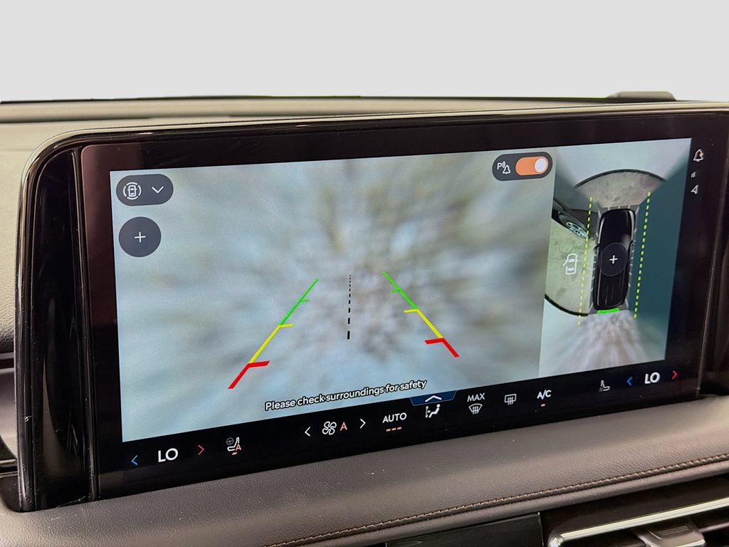 Used 2025 Lincoln Aviator AWD w/ Jet Appearance Package image 39