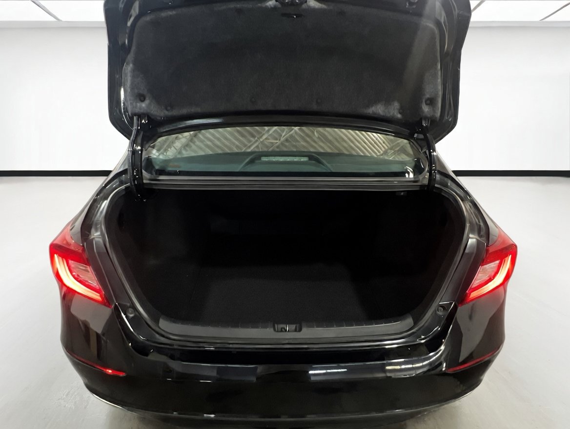 Used 2020 Honda Accord LX image 17