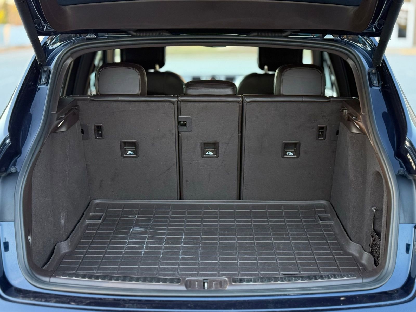 Used 2019 Porsche Macan S image 51